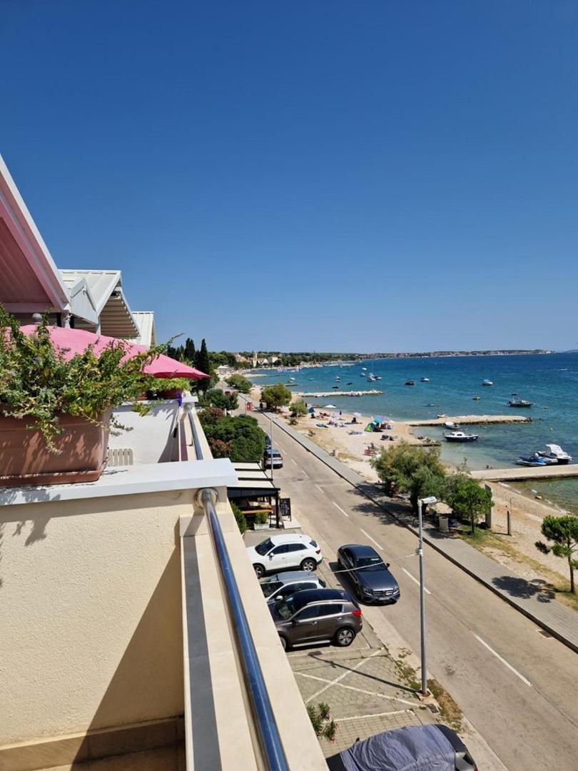 Seaside Apartments Turanj Exteriér fotografie